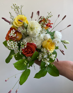 Autumn Coffee Break Cut Bouquet or vase arrangement in Northport, NY | Hengstenberg's Florist Autumn Coffee Break Cut Bouquet or vase arrangement in Northport, NY | Hengstenberg's Florist