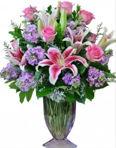 TIMELESS BEAUTY Arrangement of Flowers