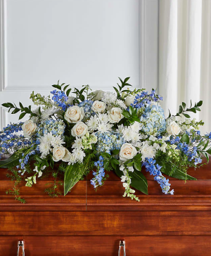 Timeless Essence Casket Spray FTD