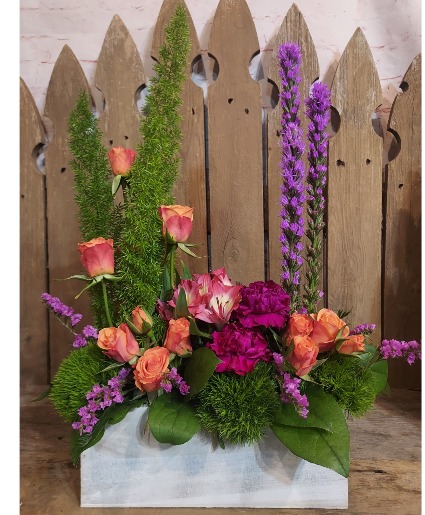 Timeless Radiance Arrangement