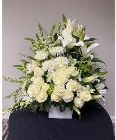 Timeless Serenity Wedding Decor