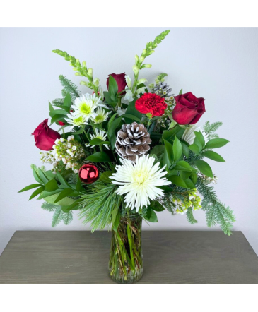 Tis the Season Arrangement in Henderson, NV | FLOWERS OF THE FIELD Tis the Season Arrangement in Henderson, NV | FLOWERS OF THE FIELD
