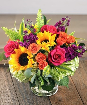 To Bright Your Day   in Windsor, ON | K. MICHAEL'S FLOWERS & GIFTS