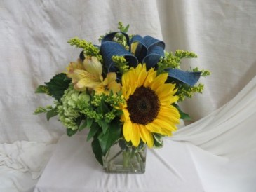 To Brighten Your Day Fresh Vased Arrangement