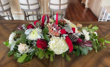 Traditional Christmas Centerpiece   in Chalmette, LA | BRITTNEY RAY'S FLORIST