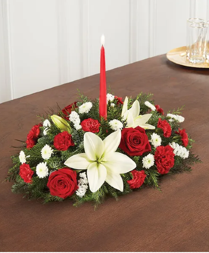 Traditional Christmas Centerpiece Centerpiece