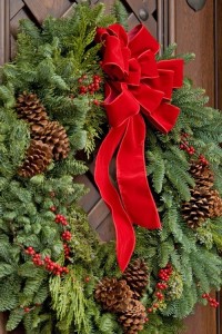 Traditional Christmas Wreath Christmas Arrangement
