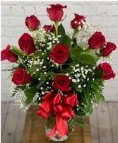Traditional Dozen Red Roses   FH14-4  in Elkton, Maryland | FAIR HILL FLORIST