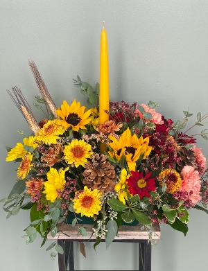 Traditional Fall Centerpiece 