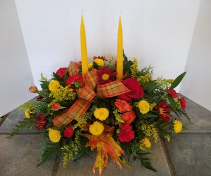 Traditional Harvest Centerpiece Fresh flower arrangement