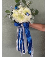 Traditional Mum Bouquet 