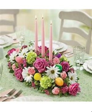 Traditional Spring Centerpiece 