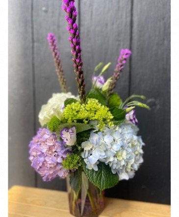 Tranquility Two-tone Vase in Naugatuck, CT | TERRI'S FLOWER SHOP Tranquility Two-tone Vase in Naugatuck, CT | TERRI'S FLOWER SHOP