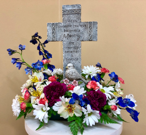 Treasured Memory in Springfield, IL | FLOWERS BY MARY LOU INC Treasured Memory in Springfield, IL | FLOWERS BY MARY LOU INC