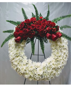 Treasured Tribute Wreath 