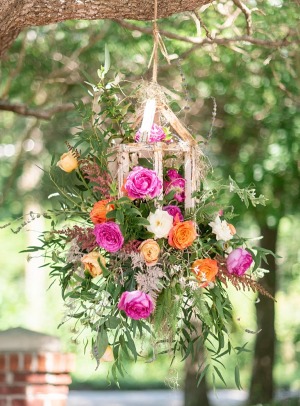 tree decoration hanger