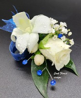 Tri Floral Bejeweled Boutonniere Boutonniere 