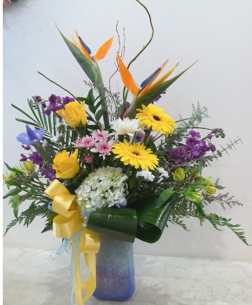 Tropical Sunshine  in Winnipeg, MB | CHARLESWOOD FLORISTS