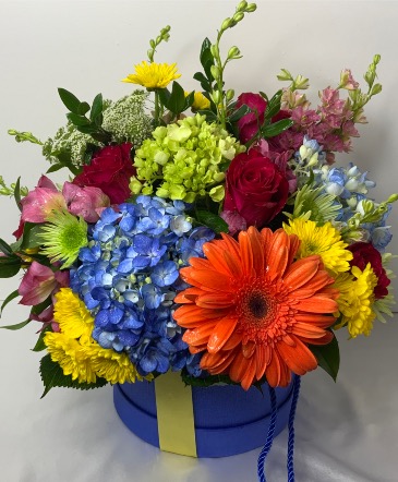 True Blue Hat Box  Hat Box Designers Choice in Memphis, TN | Something Pretty Too Flower And Gifts