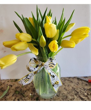 Tulip Lovers Vase Arrangement 