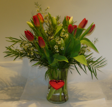 TULIP MEDLEY Fresh arrangement