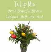 Tulip Mix Vase-Designer’s Color Choice