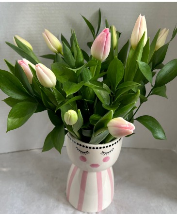 Tulip Treasure vase Arrangement in Milton, ON | Milton's Flowers & Gifts