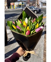 Tulips in a bouquet  Bouquet of tulips 