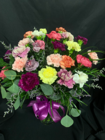 Two Dozen Assorted Carnations in Red Lake, ON | FOREVER GREEN GIFT BOUTIQUE Two Dozen Assorted Carnations in Red Lake, ON | FOREVER GREEN GIFT BOUTIQUE
