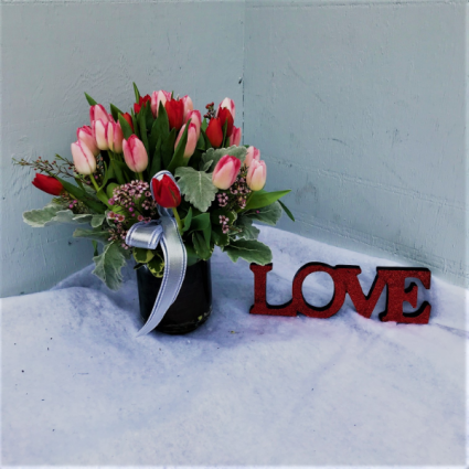 Two Lips Together Bubble Vase
