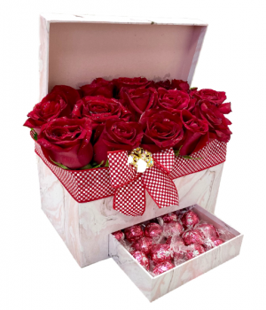 Ultimate Appreciation Boxed Roses & Chocolates in Mcdonough, GA | Parade of Flowers Ultimate Appreciation Boxed Roses & Chocolates in Mcdonough, GA | Parade of Flowers