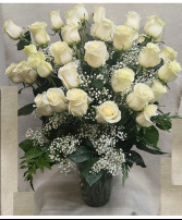 Ultimate White Roses Long Stem