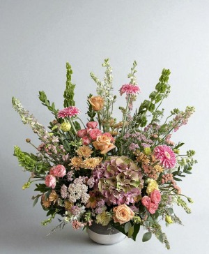 Unforgettable Container Arrangement