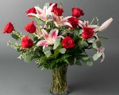 Unforgettable Love Flower Arrangement
