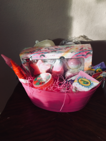 Unicorn bathtime 1 only Gift basket