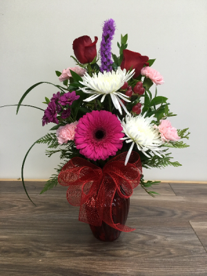 Loving blooms Vase arrangement