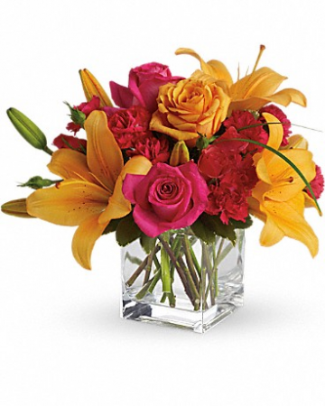 Uniquely Chic Arrangement
