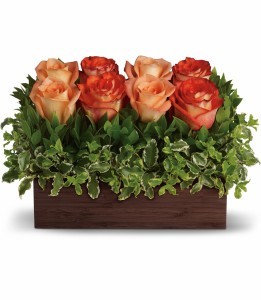 Uptown Bouquet H72