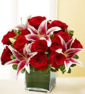V-22 RED ROSES AND STAR GAZER SQUARE VASE ARRANGEMENT