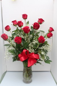 The Classic Rose Arrangement