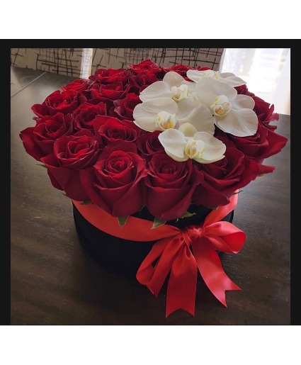 Valentine  Box Rose Valentine Arrangement