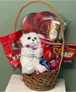 Valentine Candy Basket 