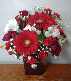 Valentine Epic Bloomers Fresh Vase Arrangement