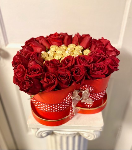 ROSES IN FERERRO ROCHER V2 