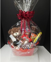 Valentine gift Basket (med) Gift Basket