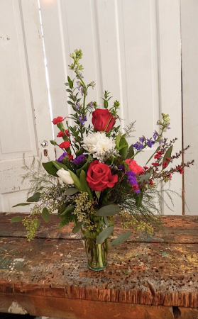 Fresh Special 8 Fresh Vased Arrangement