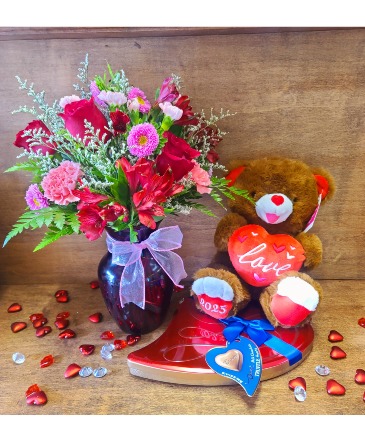 Valentine's Bundle *SPECIAL* in Selbyville, DE | Sweet Stems