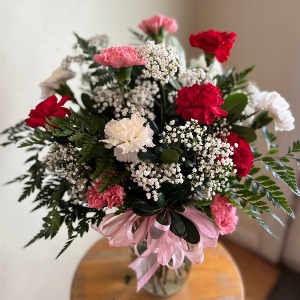Valentine's Carnations Vase