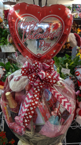 Valentine's Day Balloon Basket Spa & Gift