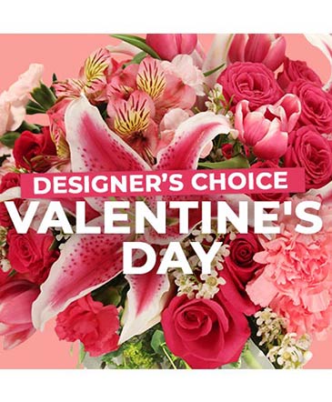 Valentine's Day Florals Designer's Choice in Coweta, OK | Coweta Flowers & Junktique